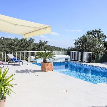 Jardins De Camille By Interhome
