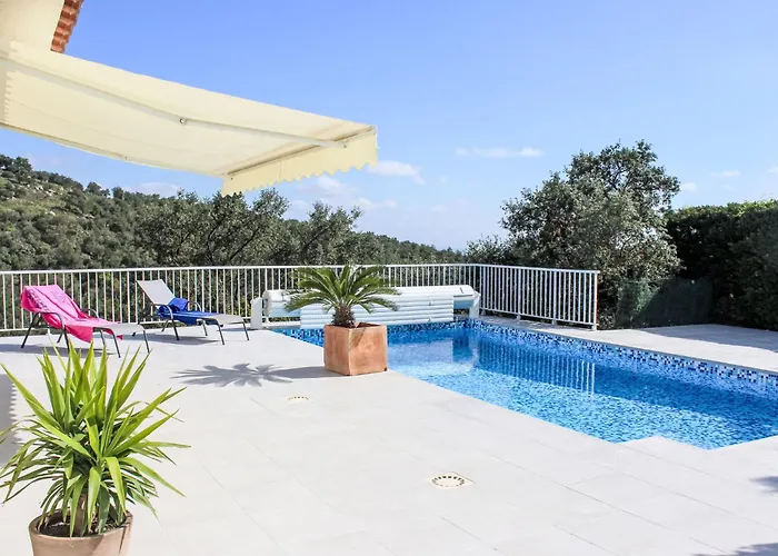 Jardins De Camille By Interhome