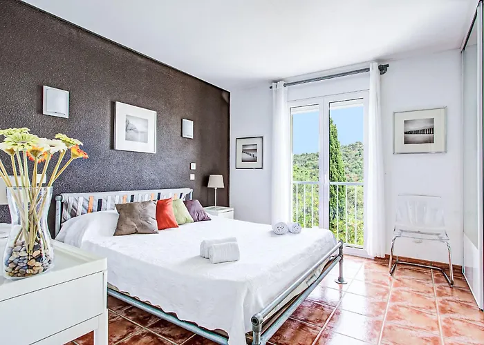 Nyaraló Jardins De Camille By Interhome Llauro